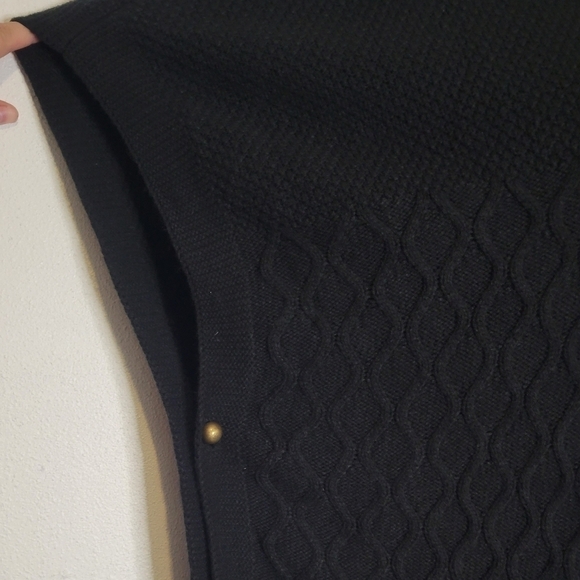 Lane bryant plus size black turtleneck poncho - Picture 3 of 8